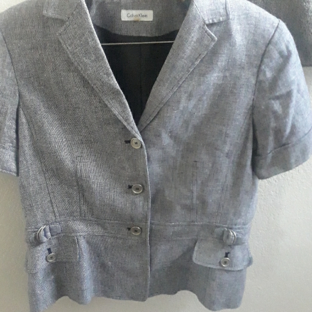 Short sleeve jacket